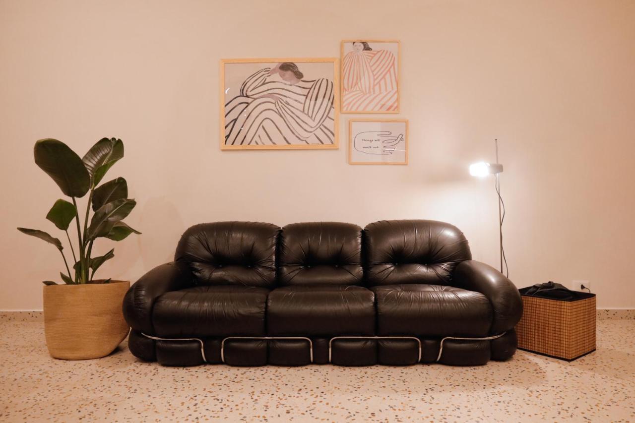 Retrophilia Home Наполи Екстериор снимка
