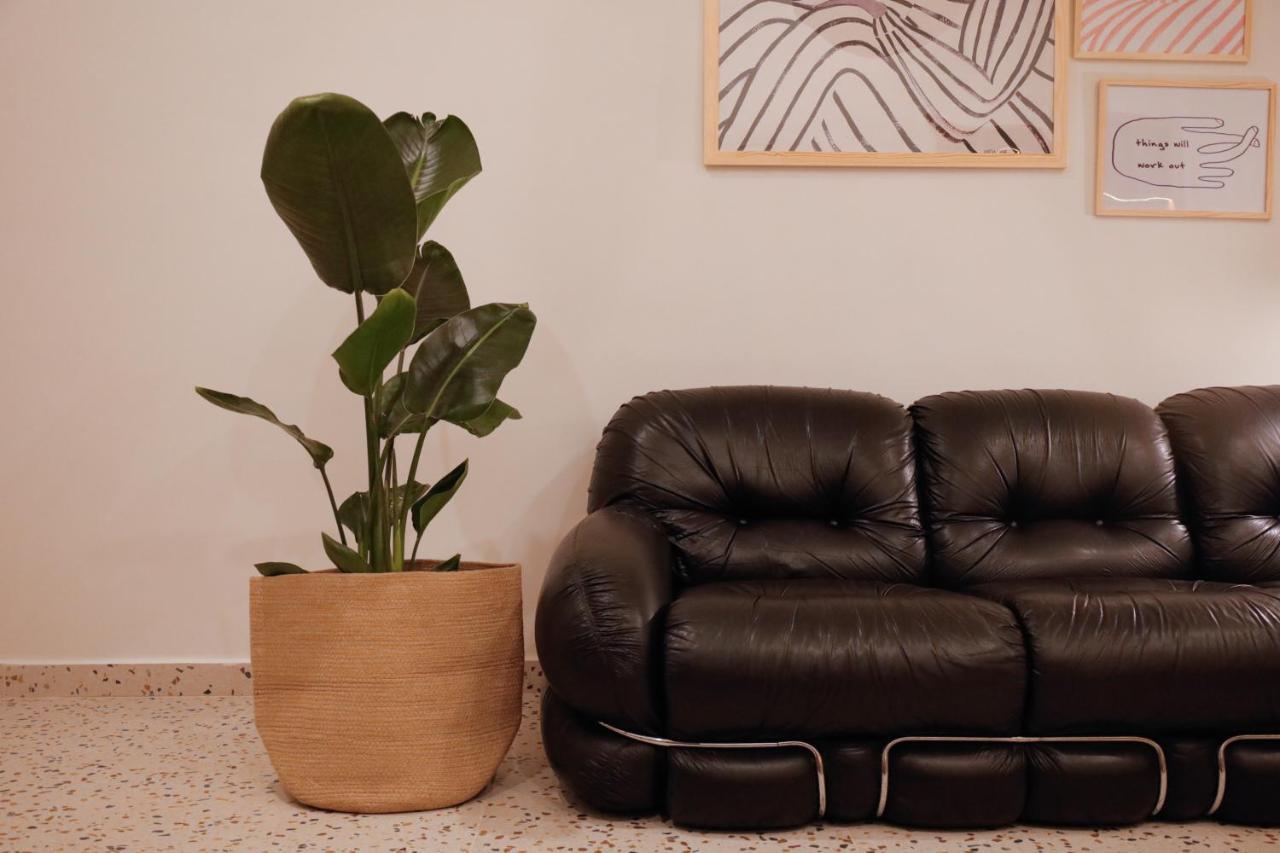 Retrophilia Home Наполи Екстериор снимка