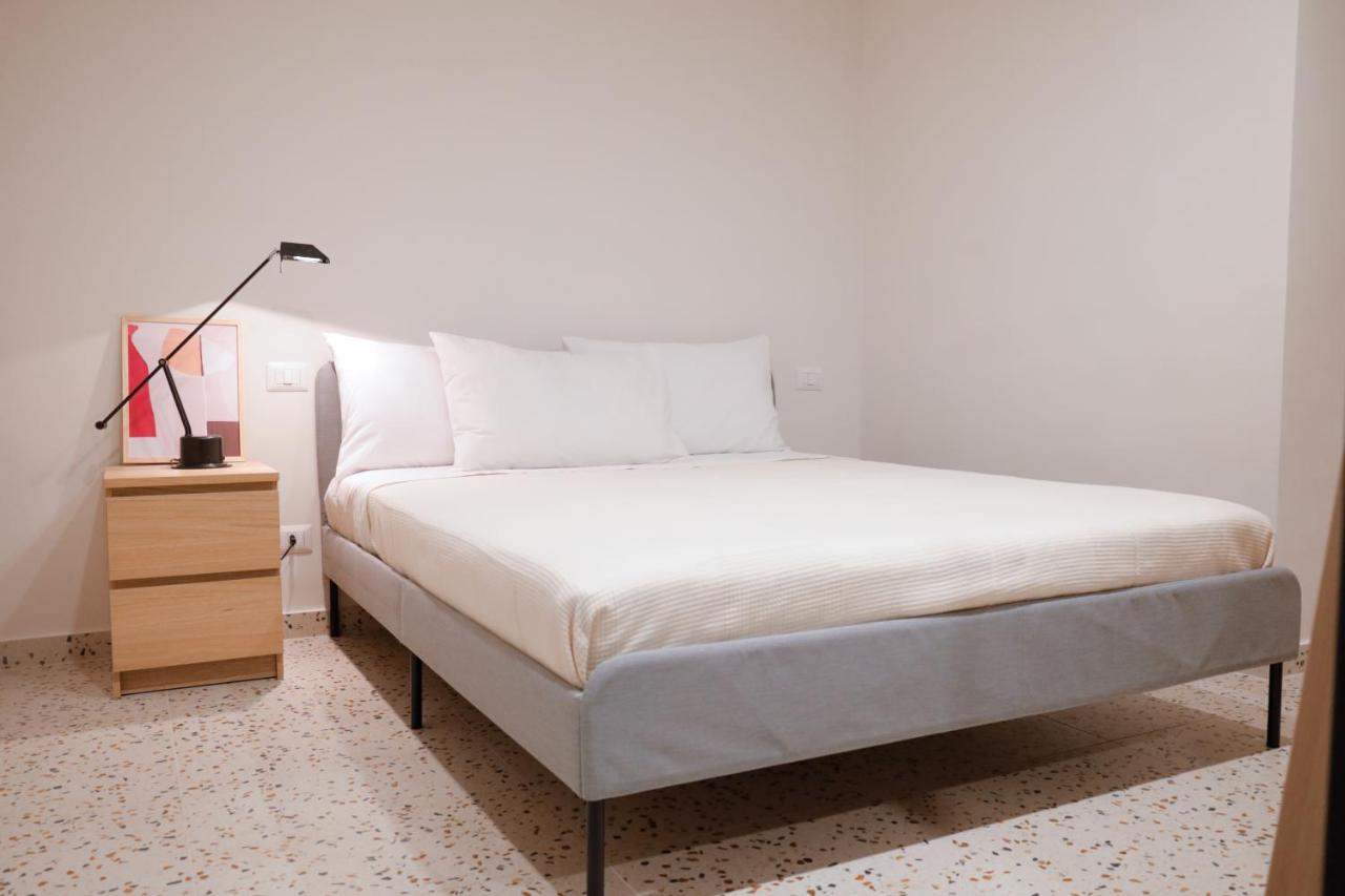 Retrophilia Home Наполи Екстериор снимка